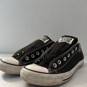 Black All Stars low top VTG Converse sneakers